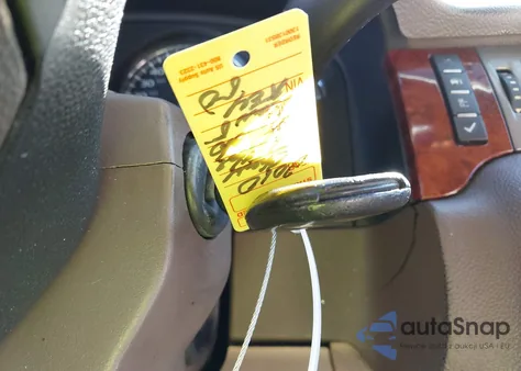 2010 Chevrolet Tahoe Lt from USA, damaged, VIN 1GNUCBE01AR276737